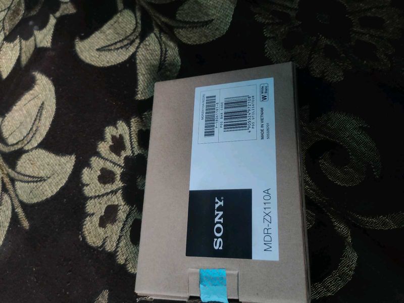 New Sony MDR-ZX110A Headphones