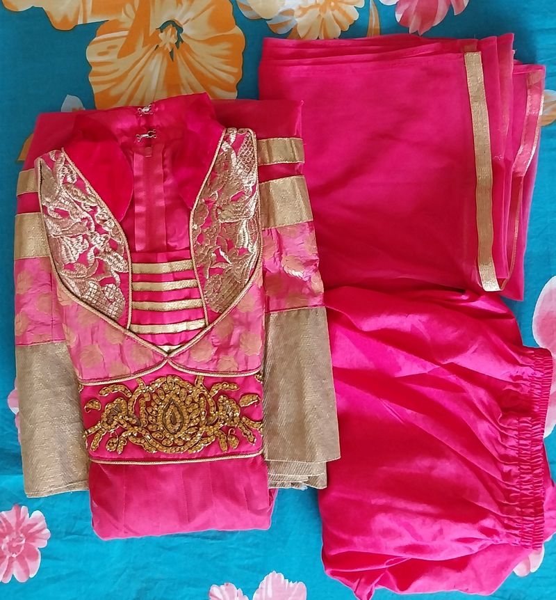 Women Ethnic 3 Pic Anarkali Set