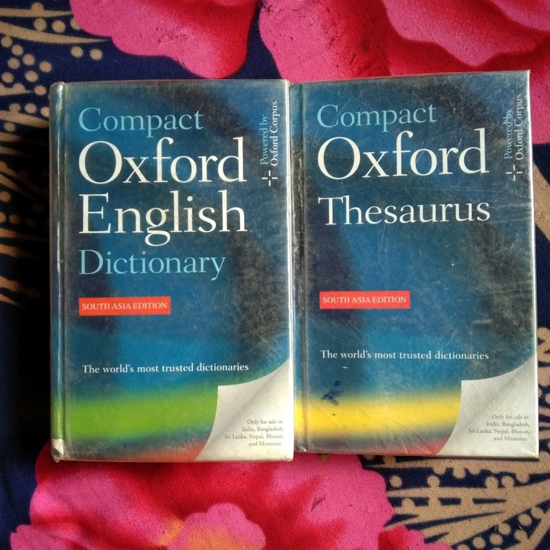 Set Of Compact Oxford English Dictionary And Compact Oxford Thesaurus (Third Edition, Revised)