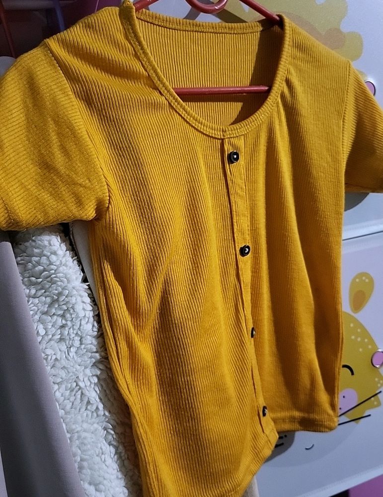 Crop Tops Mustard Yellow