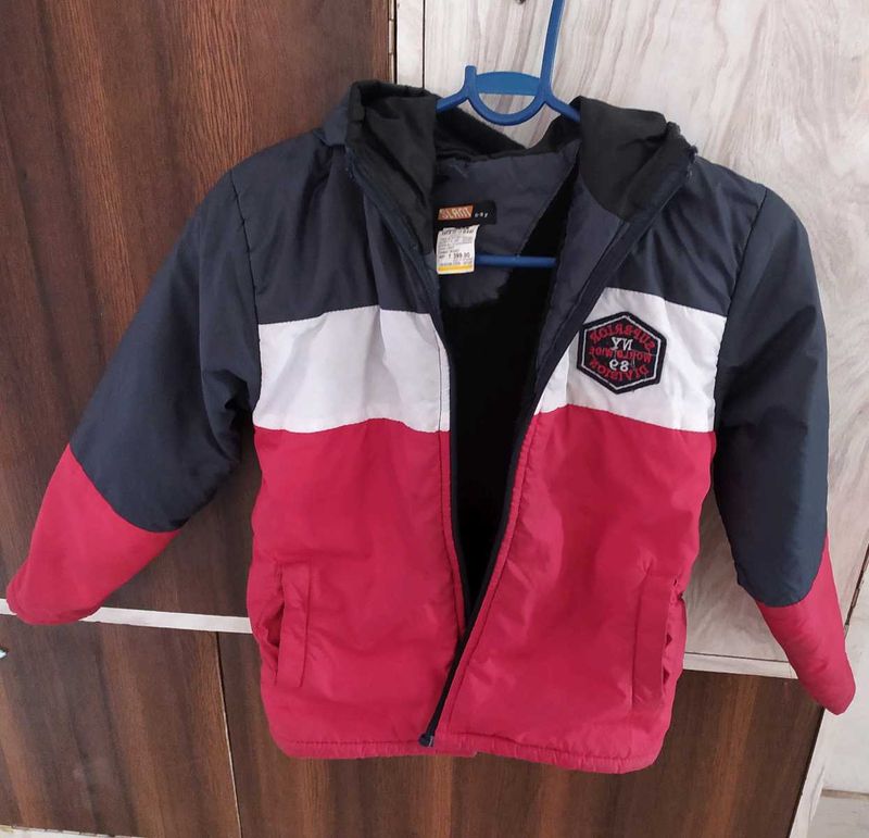 Boy/Girl Solid Hooded Full Sleeve Jacket
