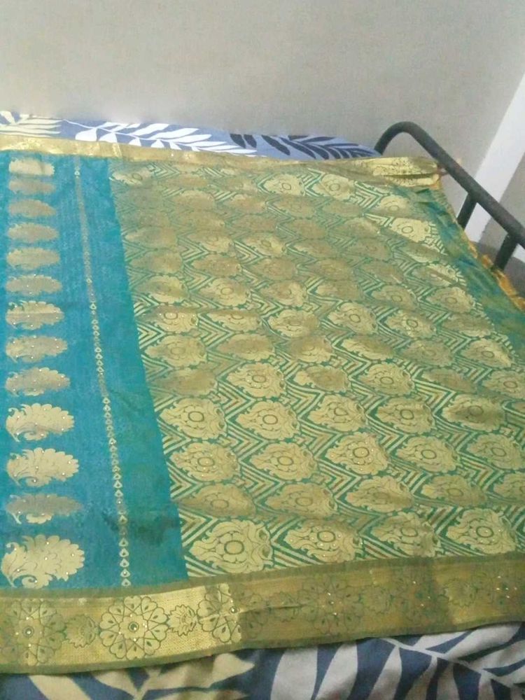 Elegant Ethnic Saree