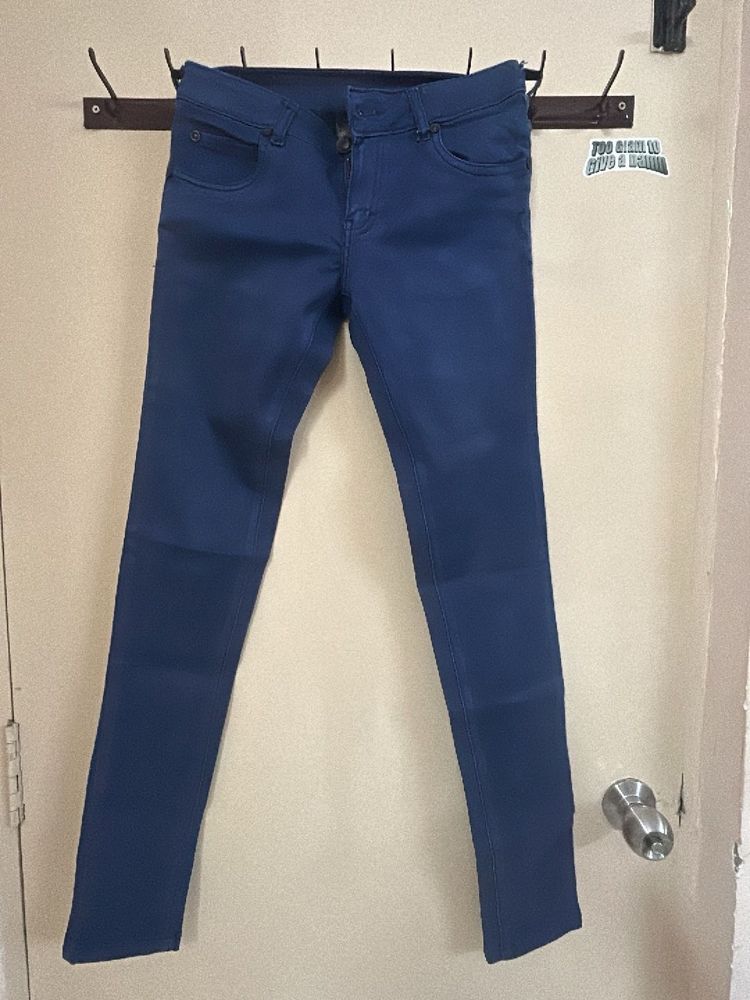 Stylish Blue Denim Jeans