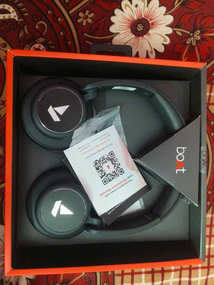 Boat Rockerz Pro 450 Headphones
