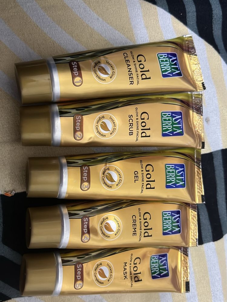 Asta Berry Gold Facial Kit