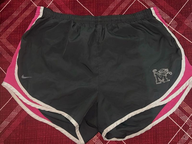 Dri-Fit Shorts L-size with Compression Underwear A