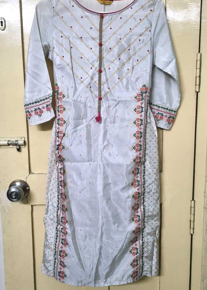 Aurelia Kurta