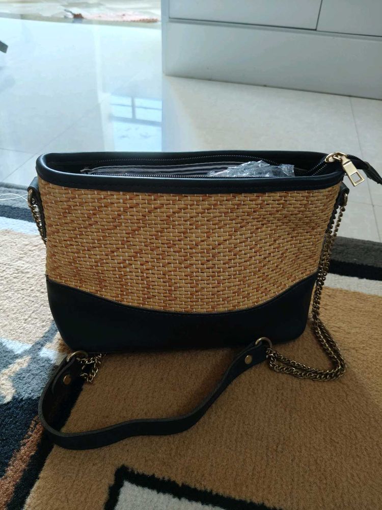 Sling Bag