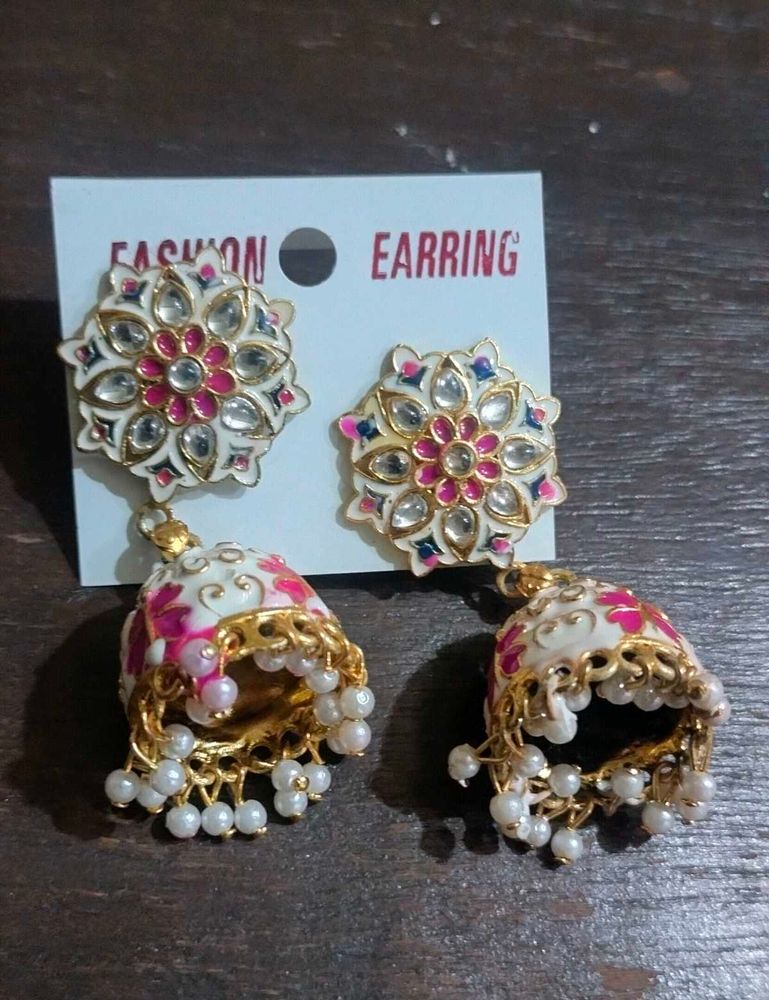 White Jhumka