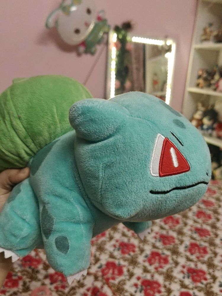 Bulbasaur Authentic Plushie