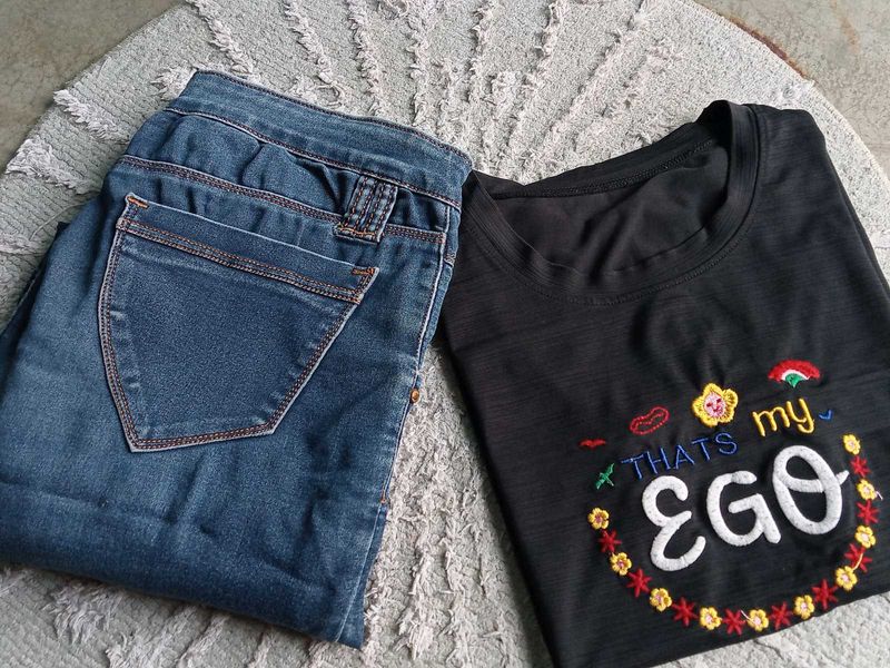 Outfit: Jeans &amp; Embroidered Tee
