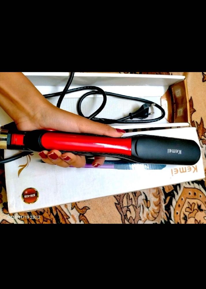 Kemei Hair Straightener