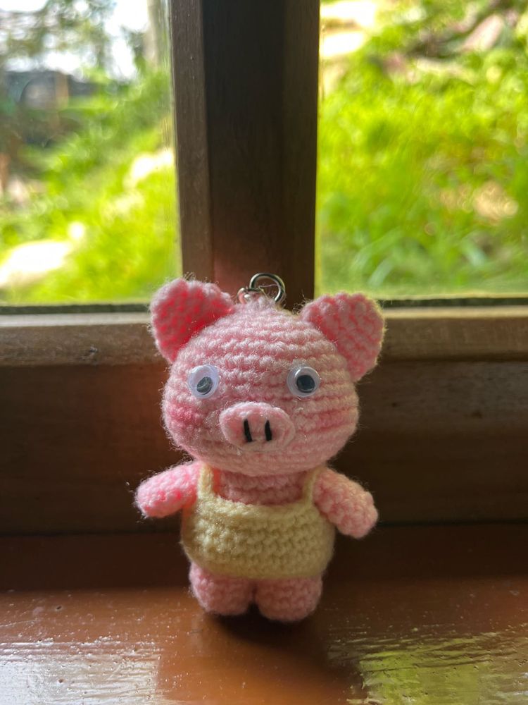 Crochet Handmade Amigurumi Piggy Keychain