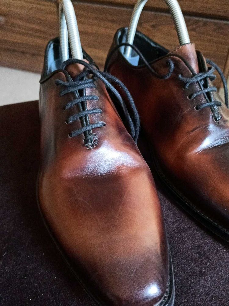 Genuine Leather Patina Wholecut Oxford Sho