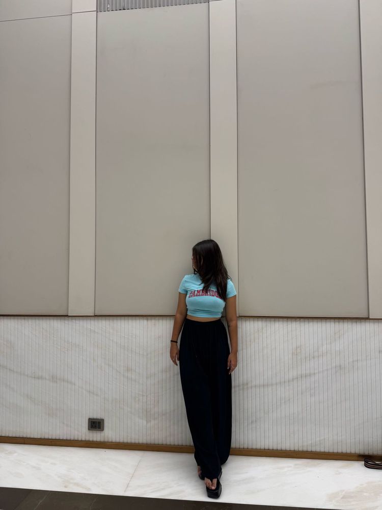 Cambridge Graphic Tee