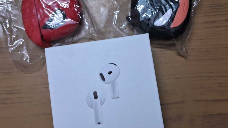 Apple AirPods Generation 4 With ANC