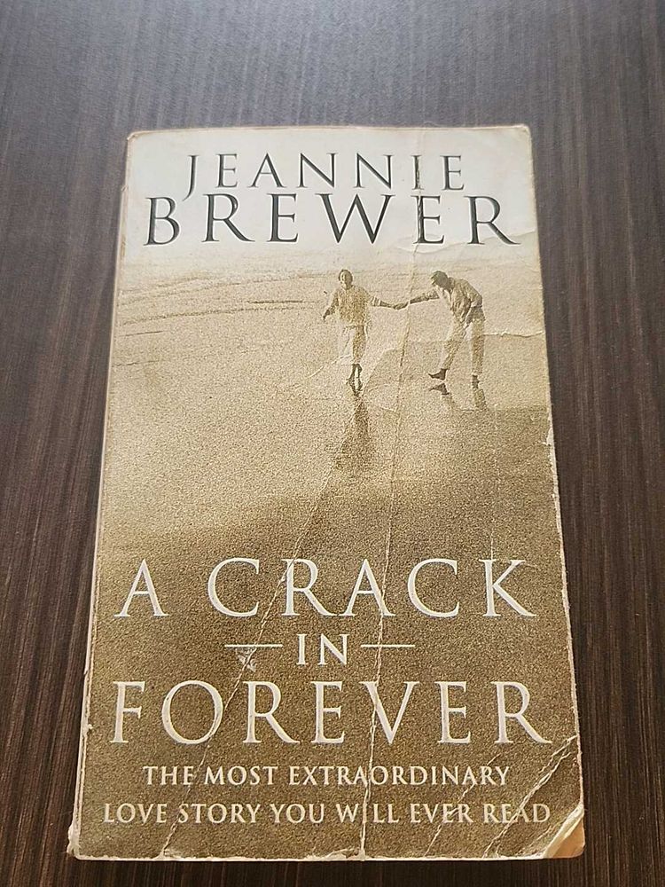 A Crack In Forever (Jeannie Brewer)