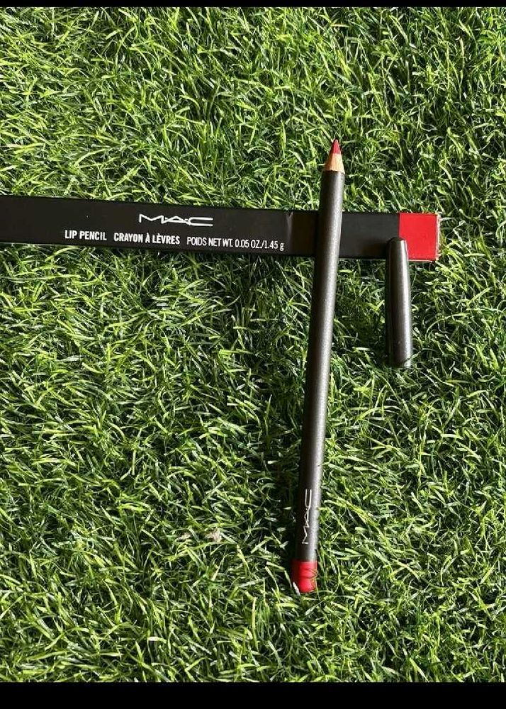 MAC Lip Pencil - cherry