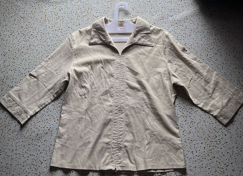Women-Formal Tops
