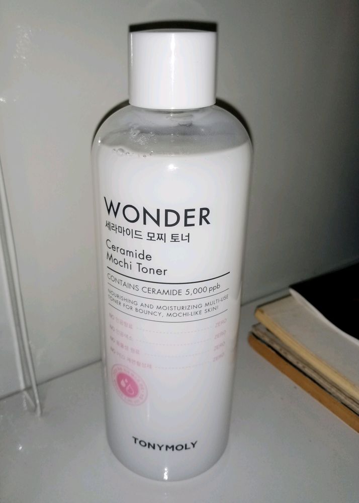 Tonymoly Wonder Ceramide Mochi Toner