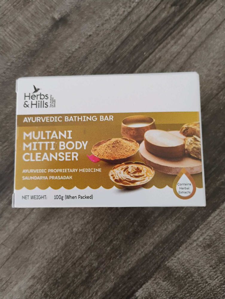 Herbs &amp; Hills Multani Mitti Body Cleanser