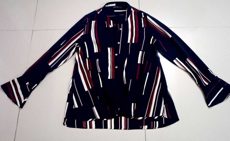 Navy/ Multicolour Mandarin Collar High -low Top