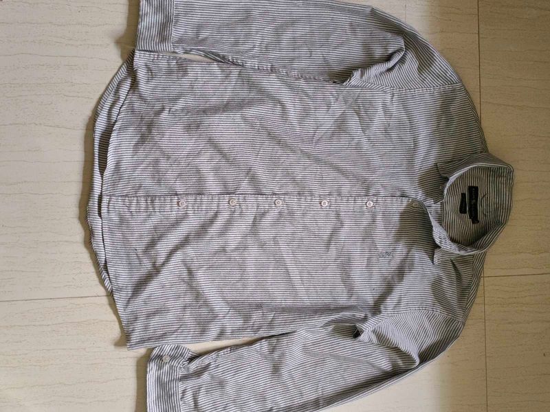 Striped Men&#39;s Shirt