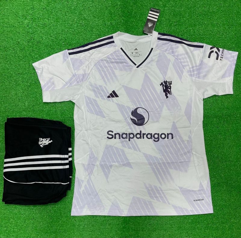 Manchester united jersey set 2025-26