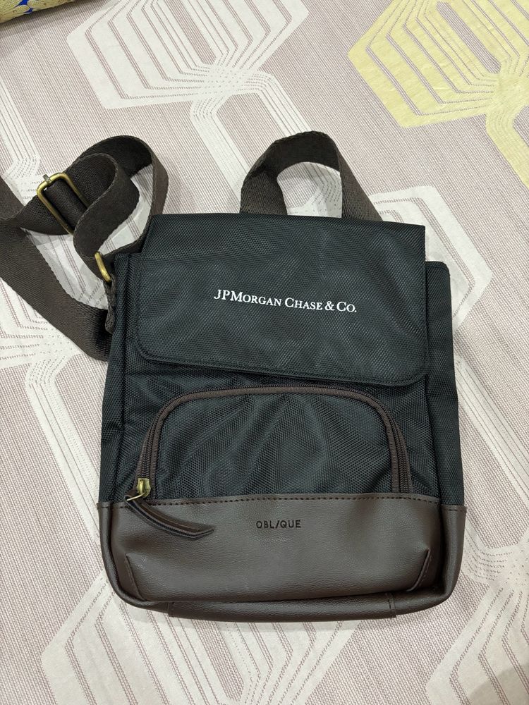 OBLIQUE Unisex Sling Bag, Office Bag Brief JP Morg