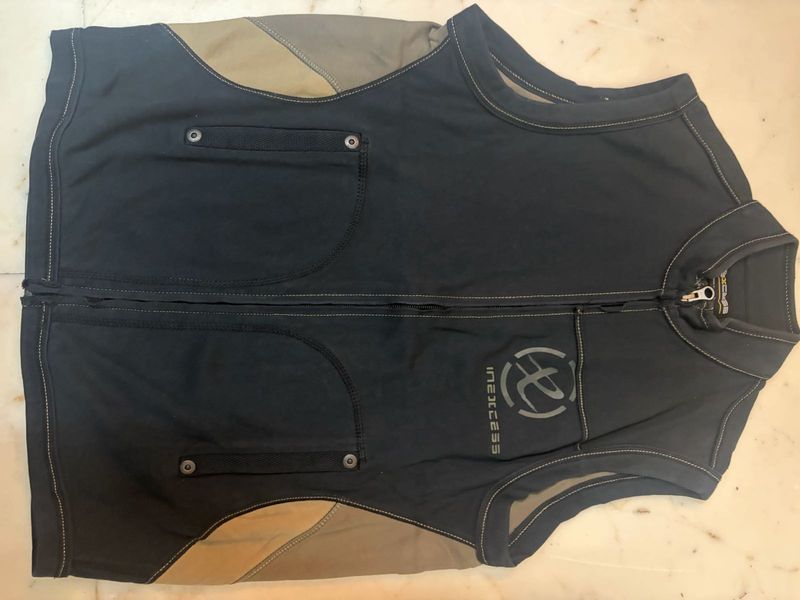 Unique Sleeveless Jacket