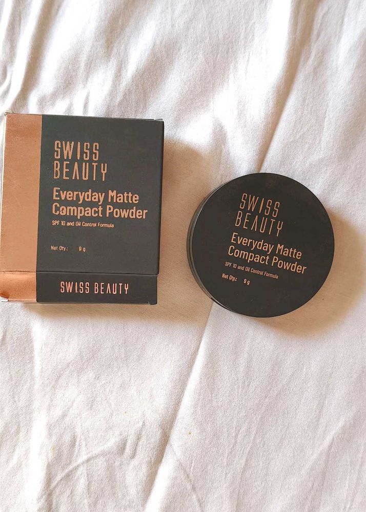 Swiss Beauty Compact Powder