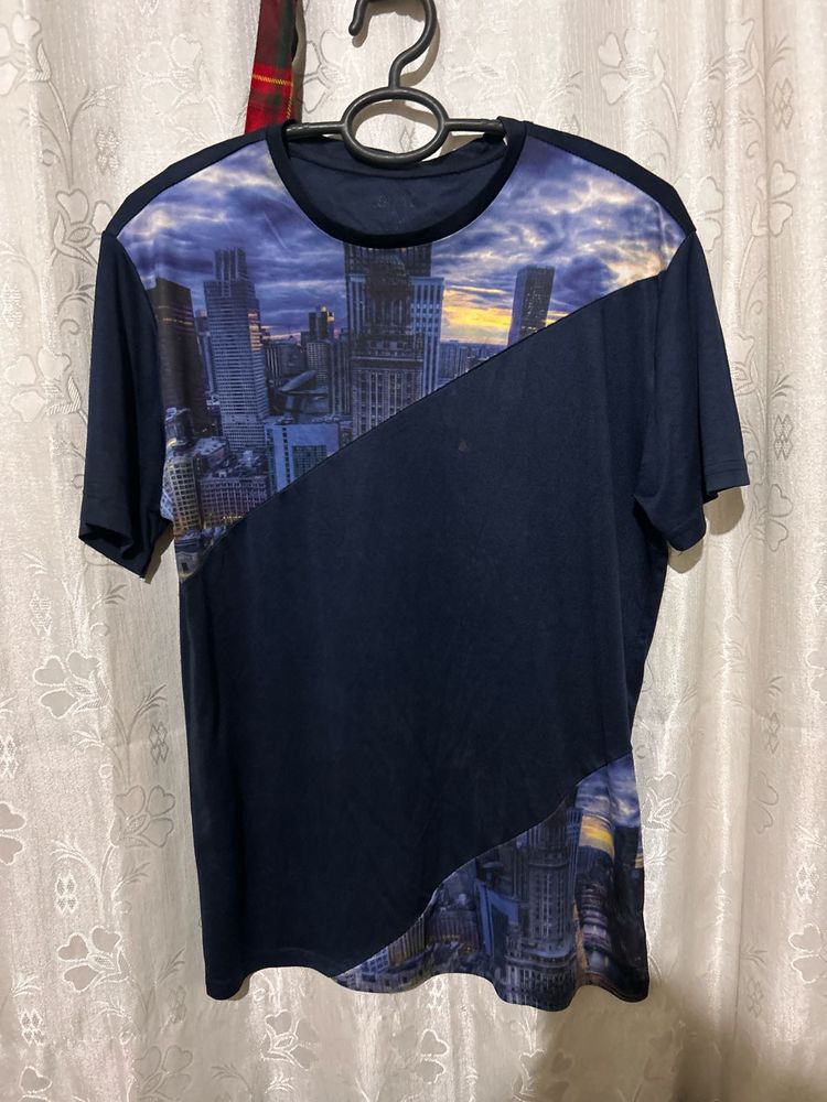 Cityscape Graphic Tee🎥✨