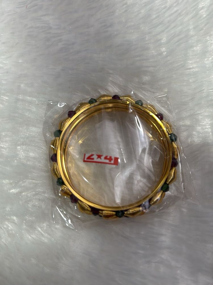 Gold Tone Bangle Set