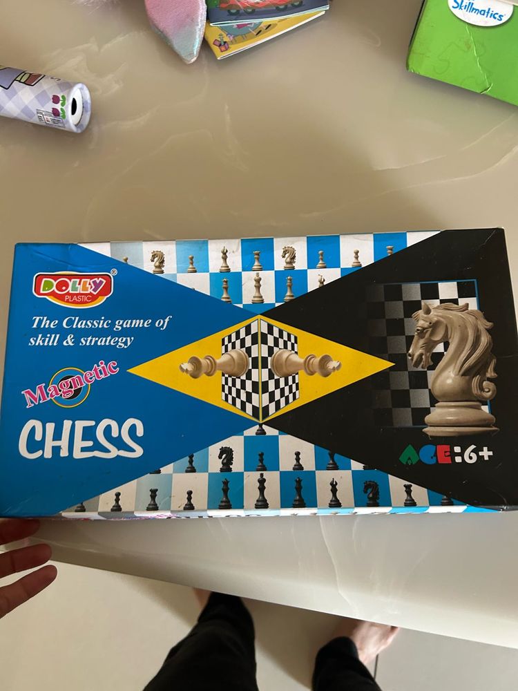Magnetic Chess Game