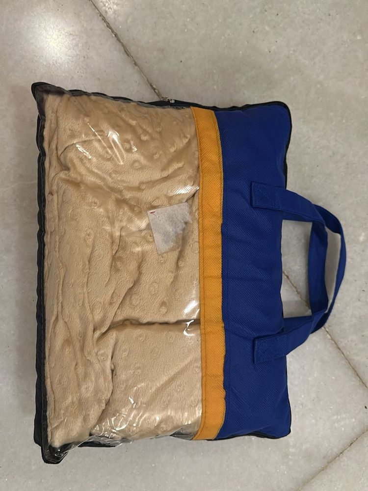 Premium Double Bed Comforter – Unused &amp; Brand New