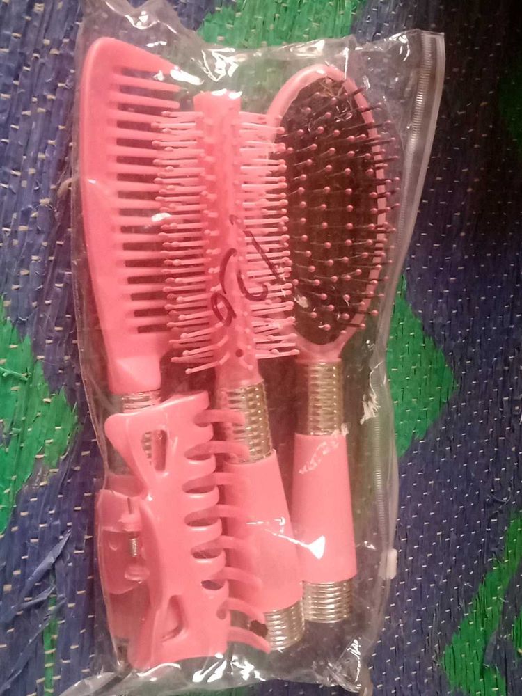 Pink Hair Brush &amp; Comb Set