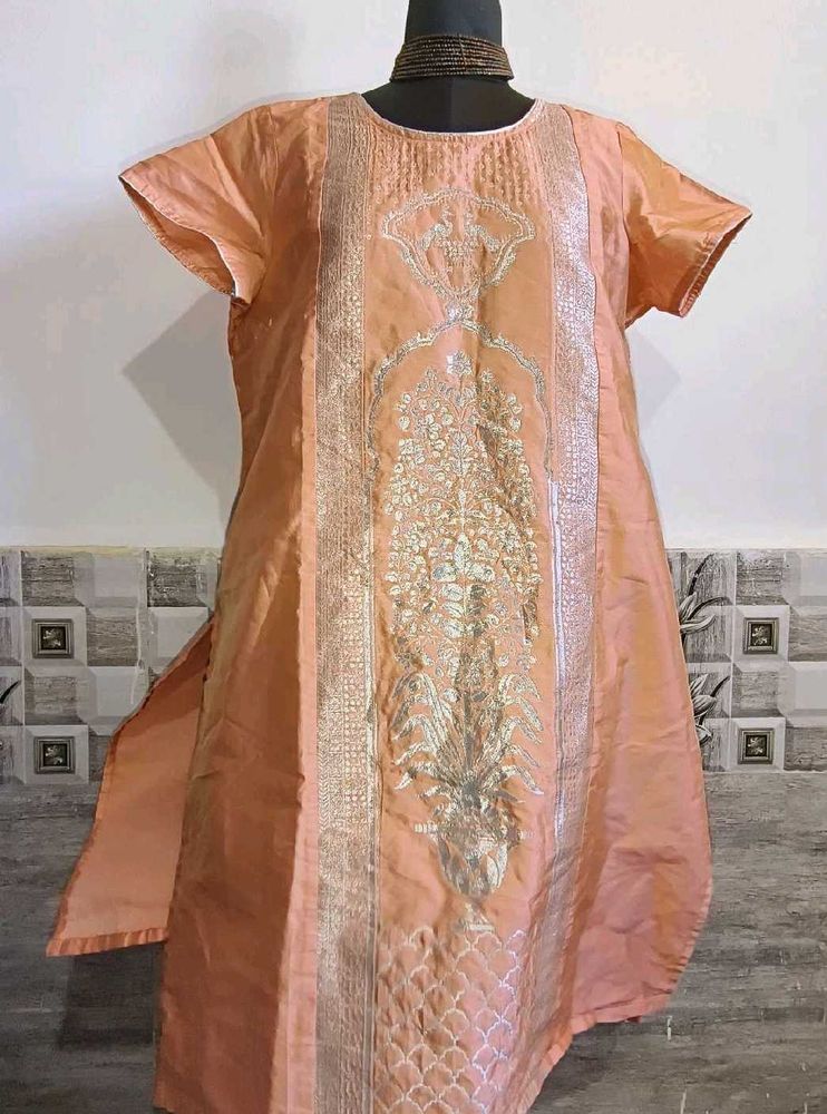 XXL Branded Peach Embroidered Kurta