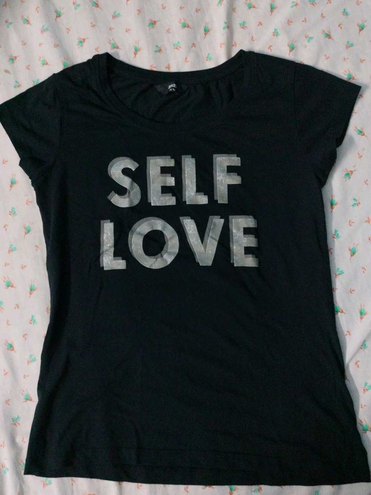 Max Black Tshirt