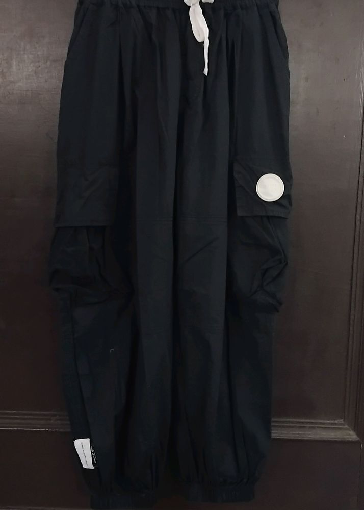 A Export Surplus Multibranded Highwaist Jean