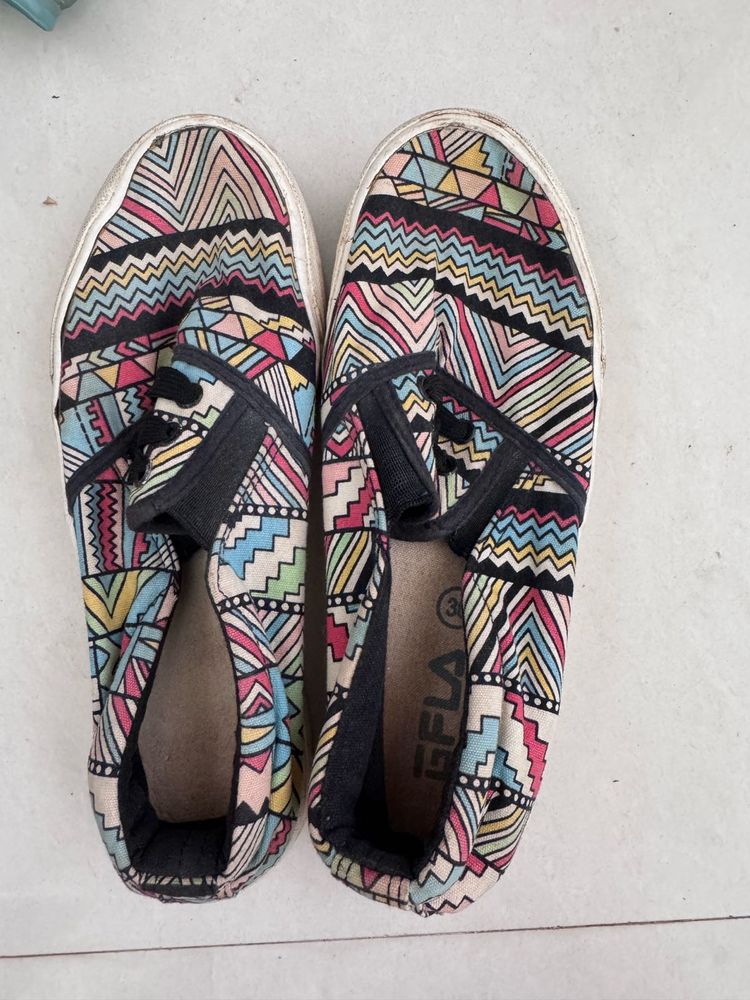 Printed Casual Shoes