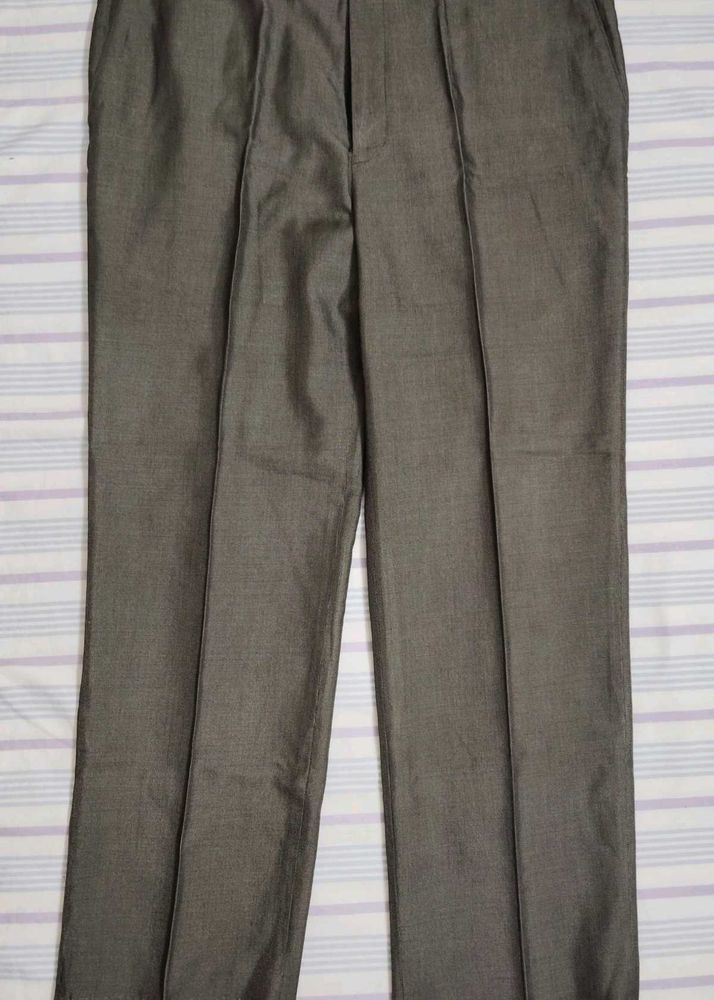 Men 38 Semi Formal Pant - Like New