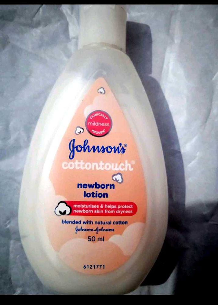 (6)Pack Sealed  Johnson&#39;s cottontouch lotion