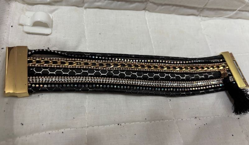 Chic Black &amp; Gold Multi-Layer Bracelet