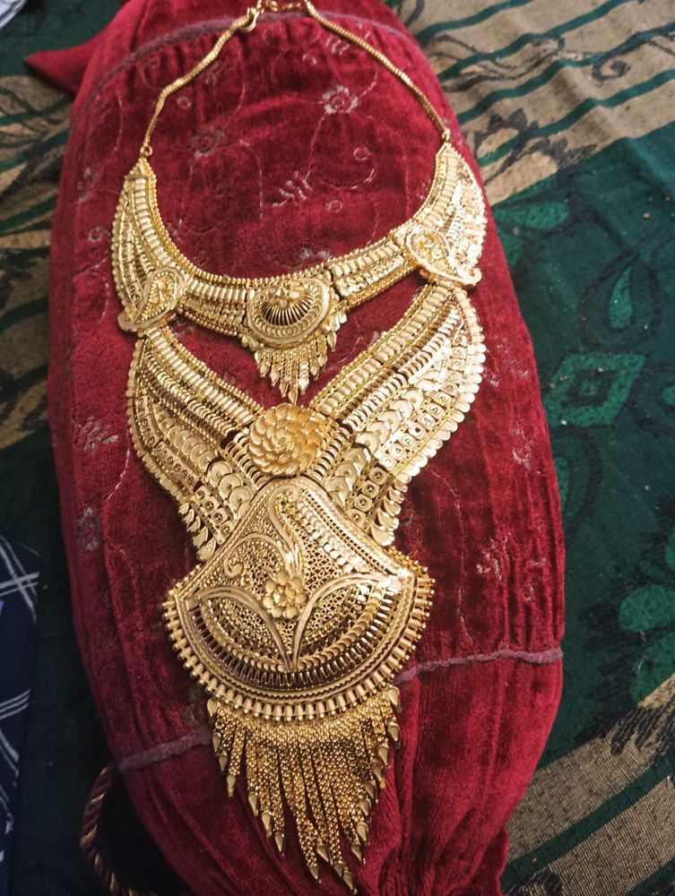 Stunning 1 Gram Gold Bridal Necklace Set