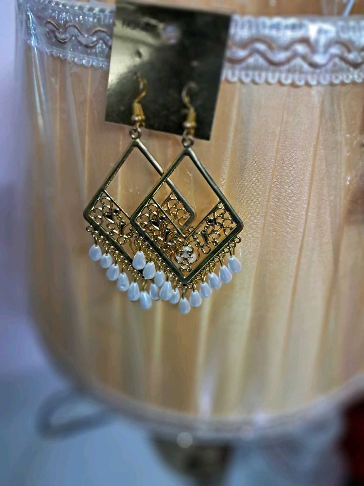 Geometric Dangle Earrings