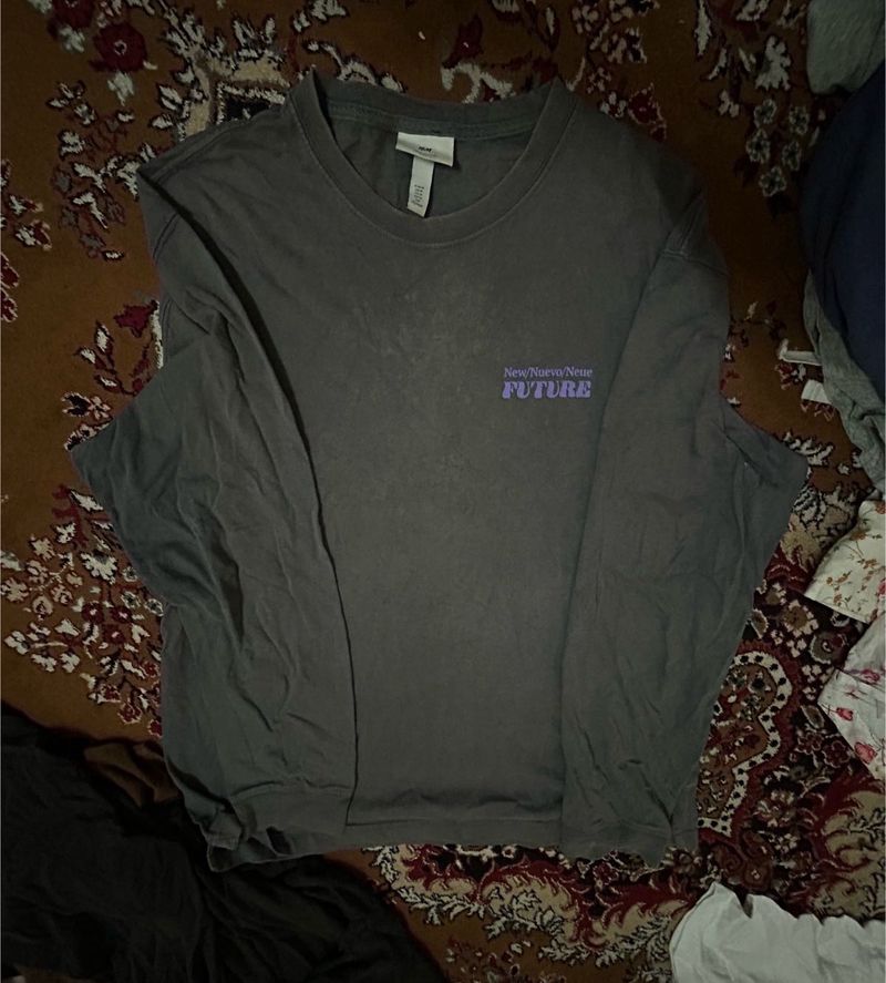 H&amp;M Graphic Long Sleeve Tee