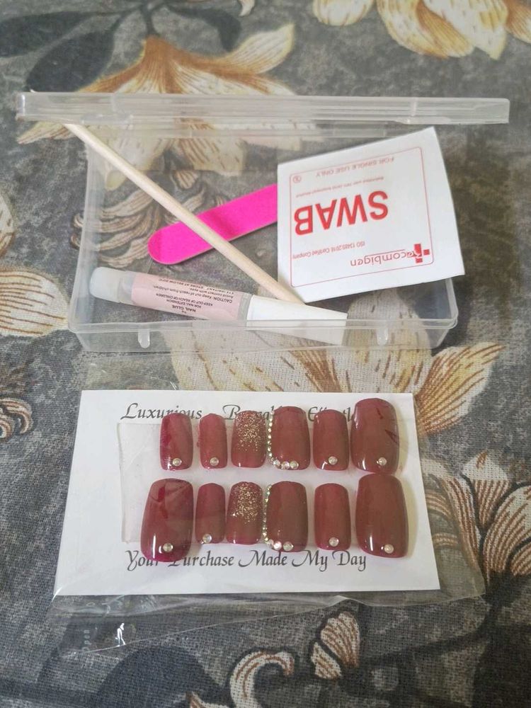 False Nail Set