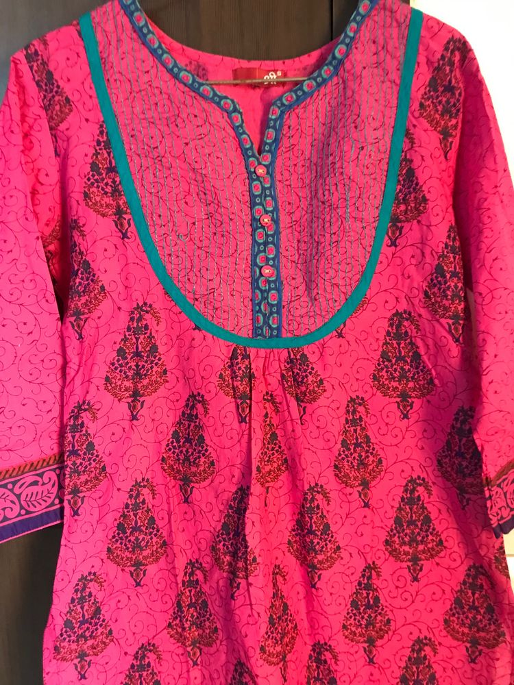 Cotton Pink Colour Kurti . Never Worn . Combo Of 3 Kurtis