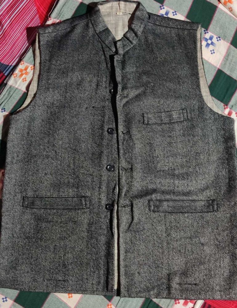 Grey Sleeveless Jacket