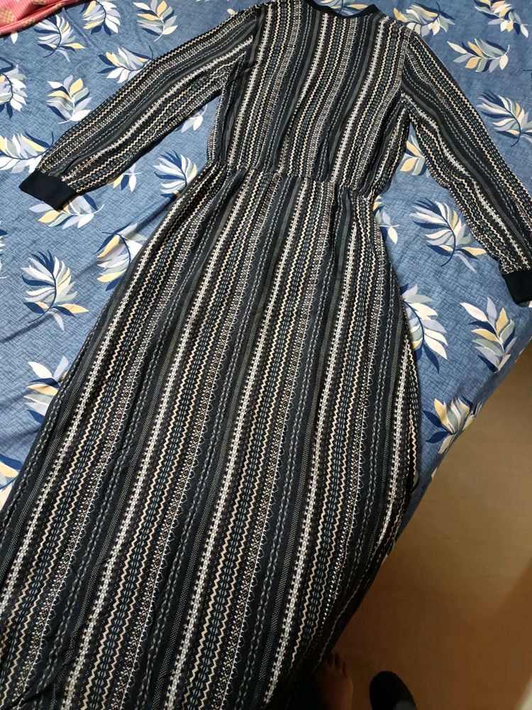 STRIPED MAXI DRESS